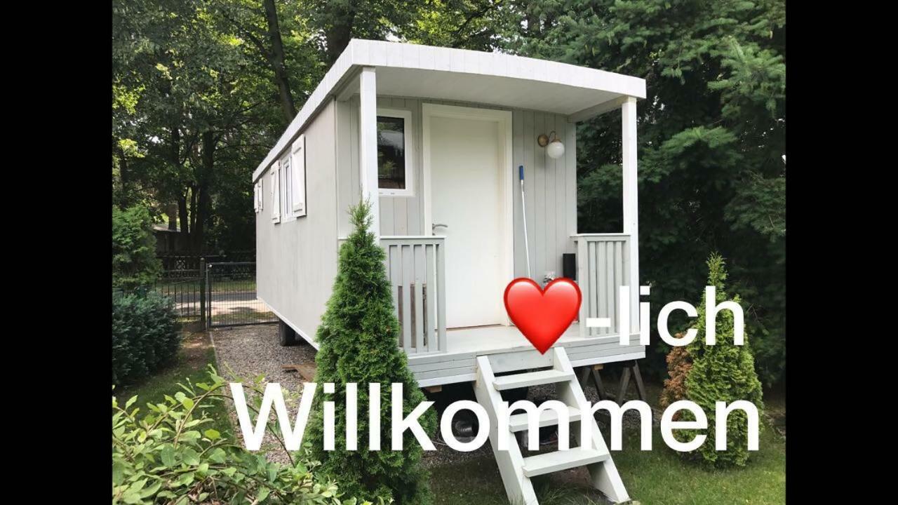 Stilvoller Bauwagen In Berlin-kopenick * Berlin